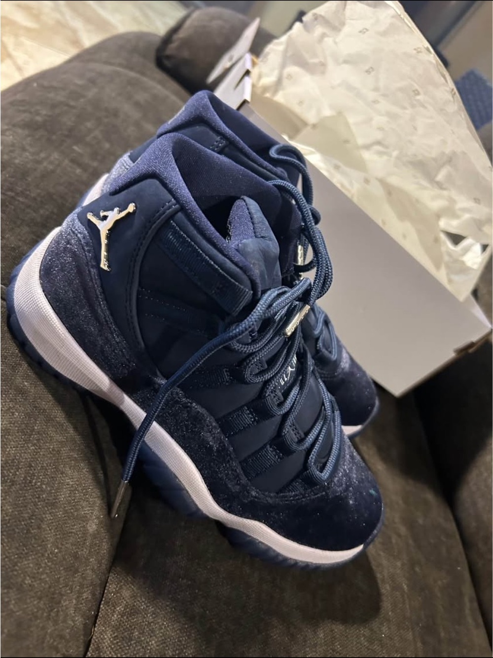 Jordan Kids' Navy Blue Velvet High-Top Sneakers